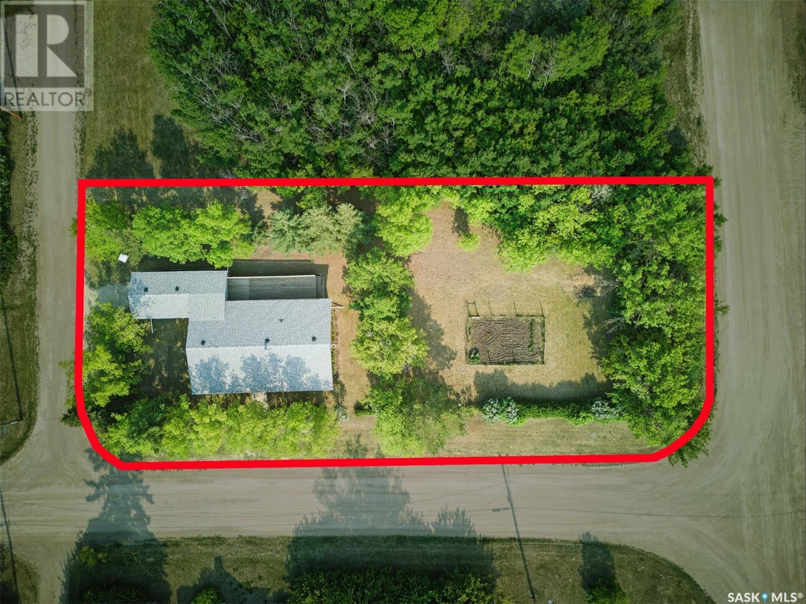 301 Cumming Avenue, Manitou Beach, Saskatchewan  S0K 4T1 - Photo 4 - SK008213