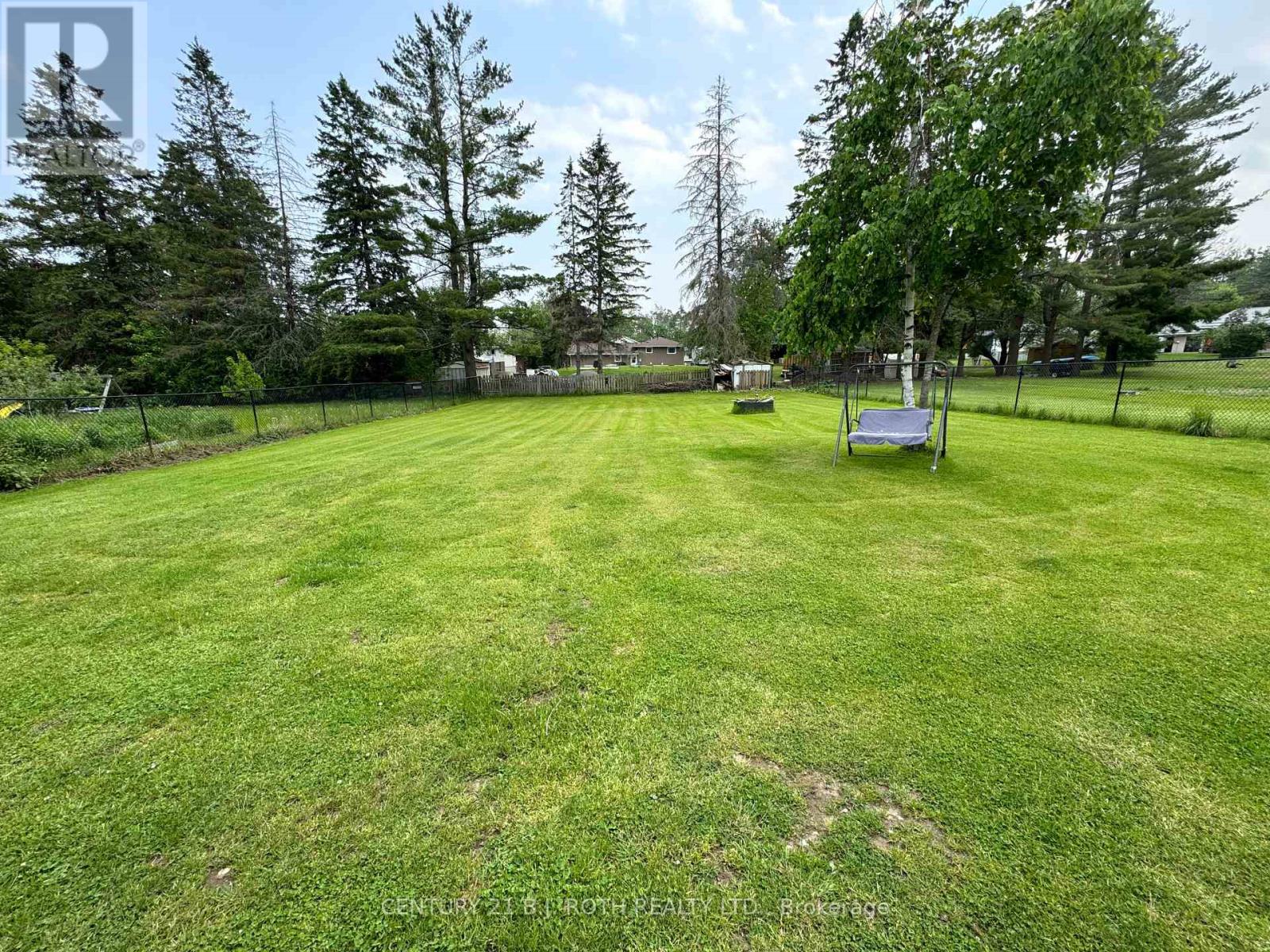 96 Jamieson Crescent, Oro-Medonte, Ontario  L3V 0H8 - Photo 4 - S12197117