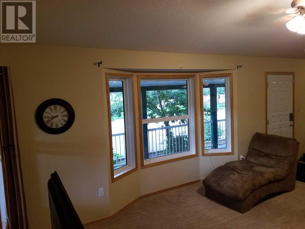 Property at 8401 94 Street image 5