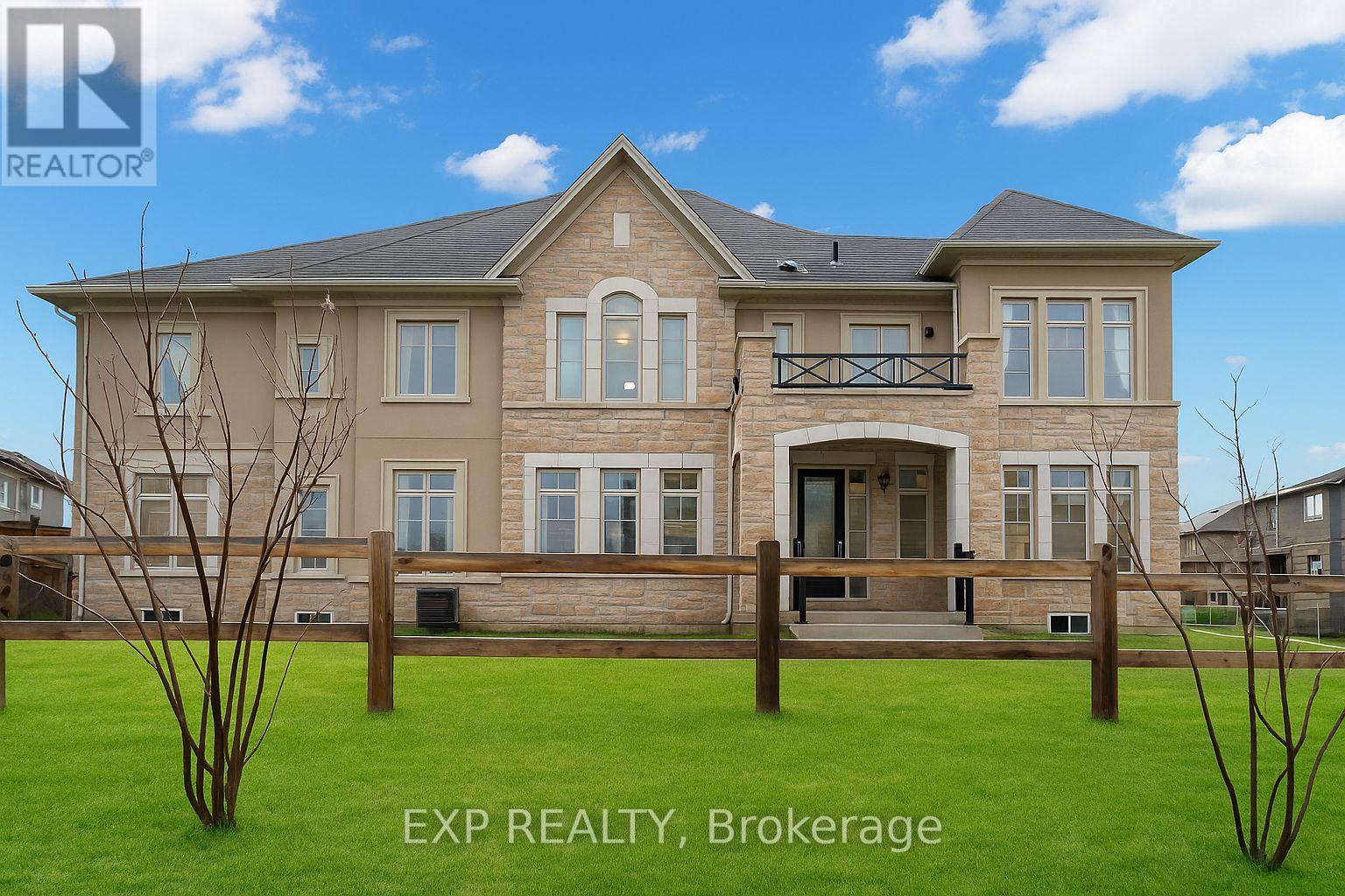 42 PRUNELLA CRESCENT, East Gwillimbury, Ontario