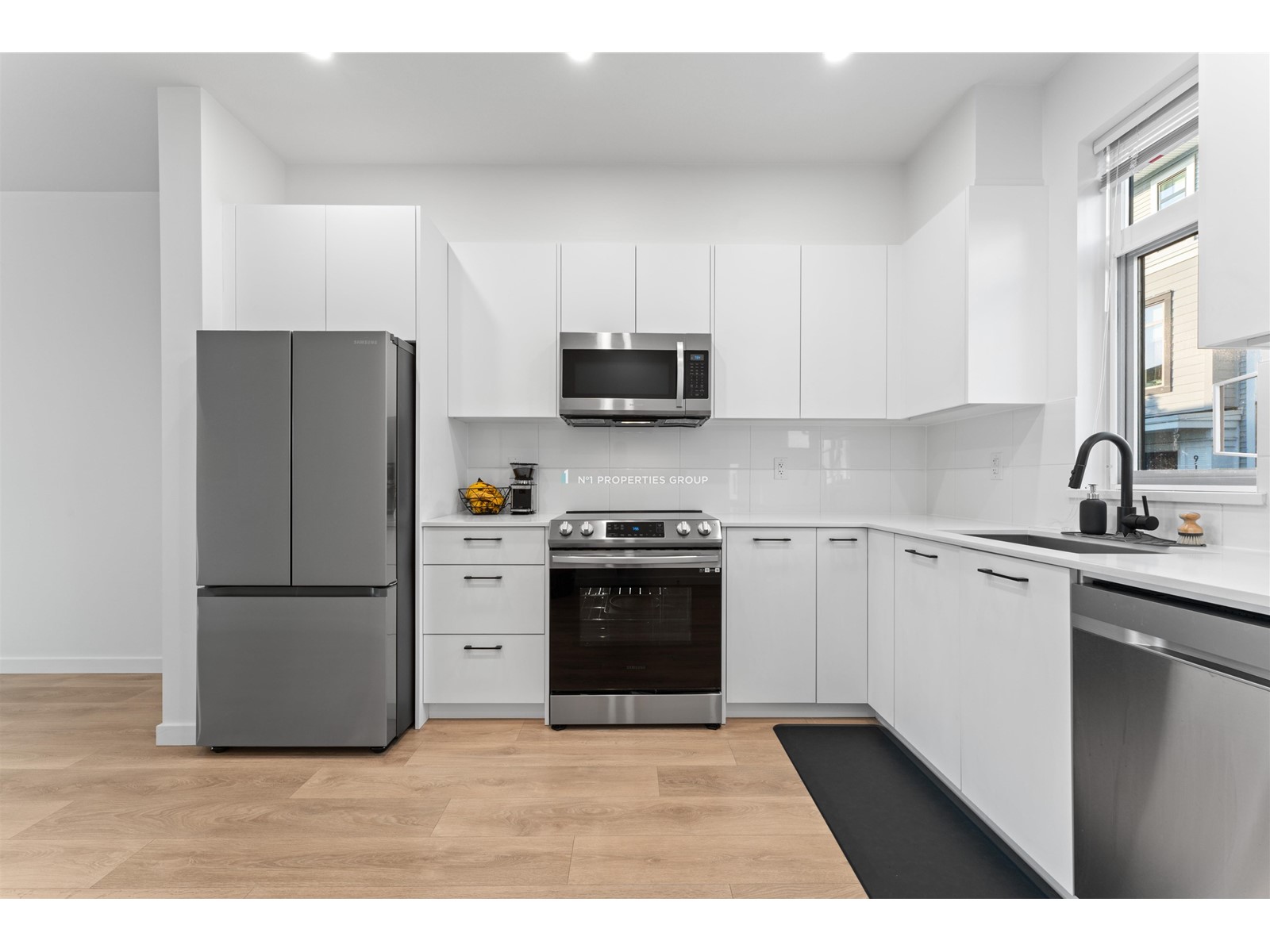 100 15235 Sitka Drive, Surrey, British Columbia  V3S 0A9 - Photo 2 - R3010423