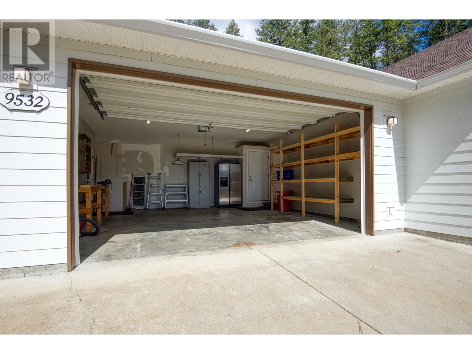 9532 Houghton Road, Vernon, British Columbia  V1T 2C9 - Photo 55 - 10350803