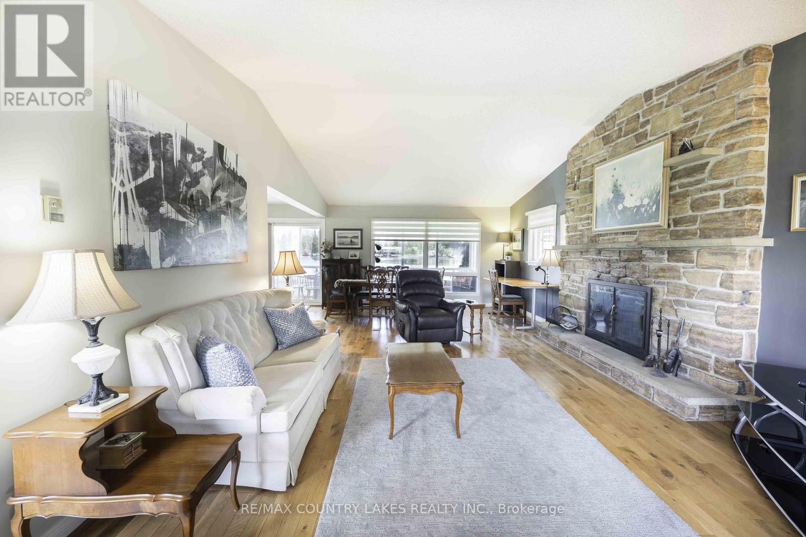 Property at 1389 CANAL ROAD image 5