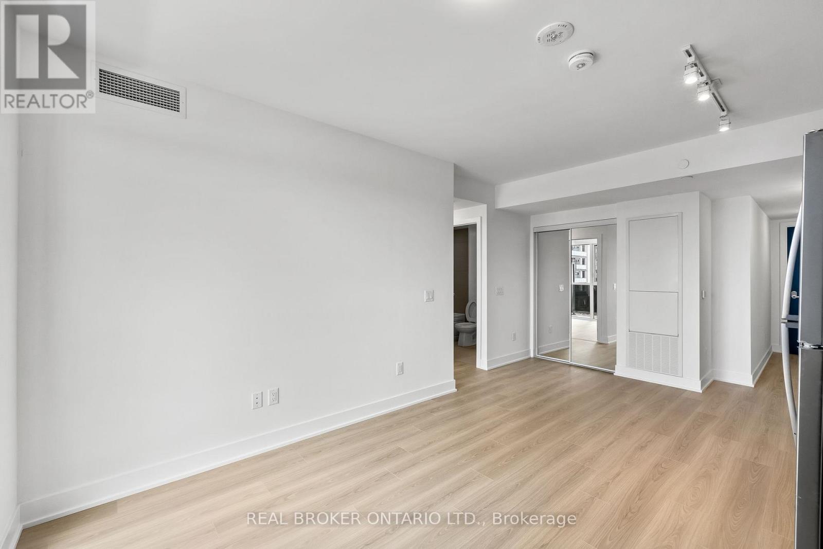 524 - 2425 Simcoe Street N, Oshawa, Ontario  L1H 7K4 - Photo 11 - E12197161