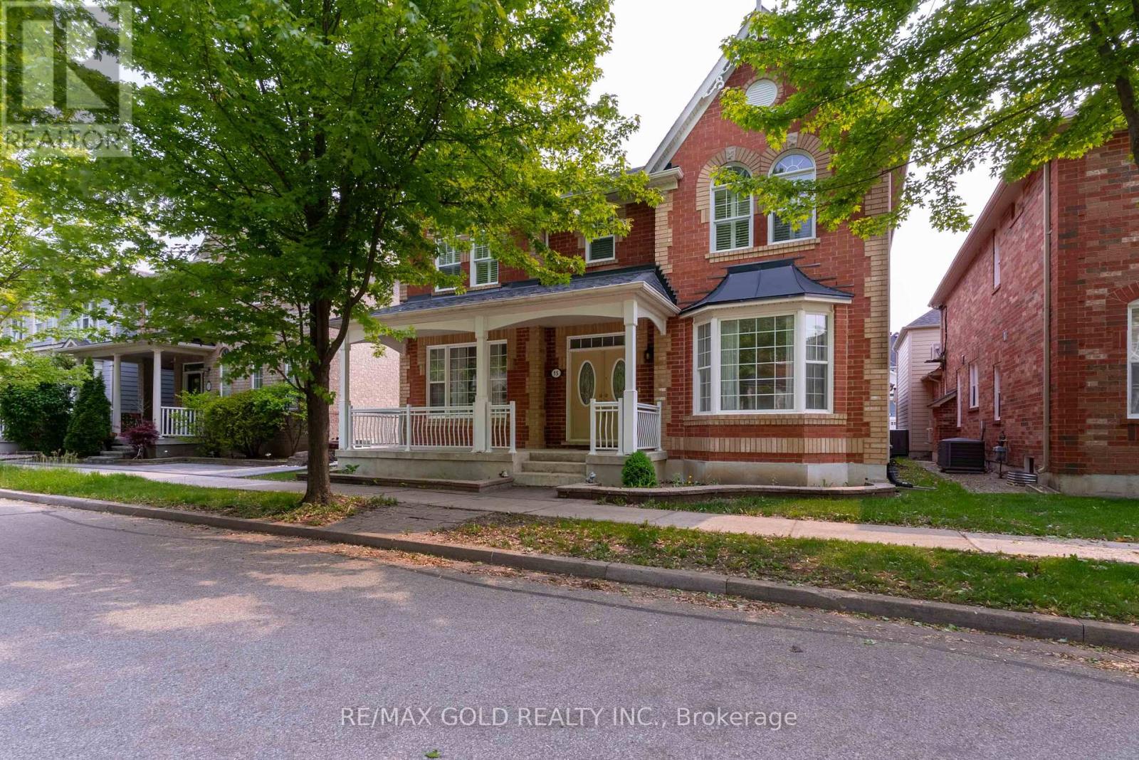15 BITTERSWEET STREET, Markham, Ontario