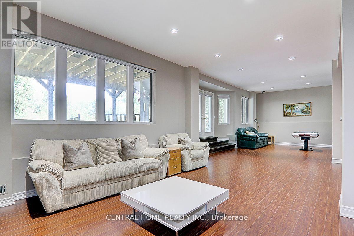 134 Bradgate Drive, Markham, Ontario  L3T 7M2 - Photo 32 - N12197152