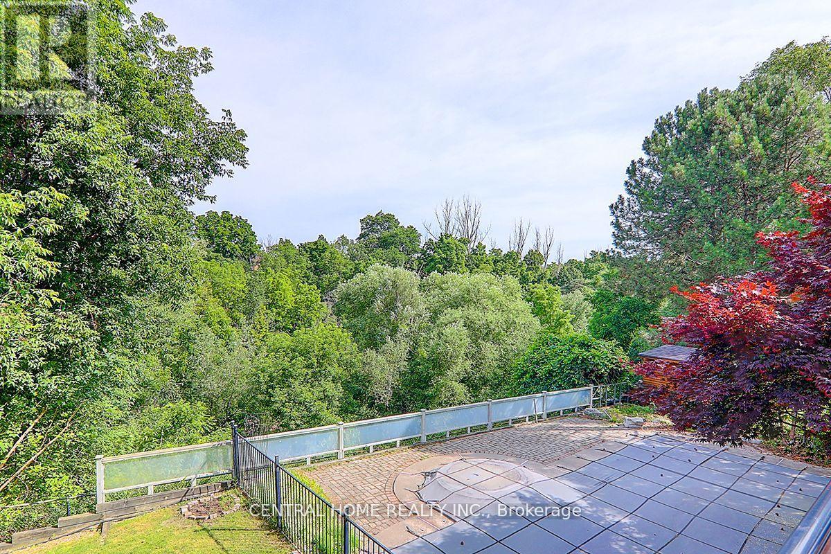 134 Bradgate Drive, Markham, Ontario  L3T 7M2 - Photo 37 - N12197152
