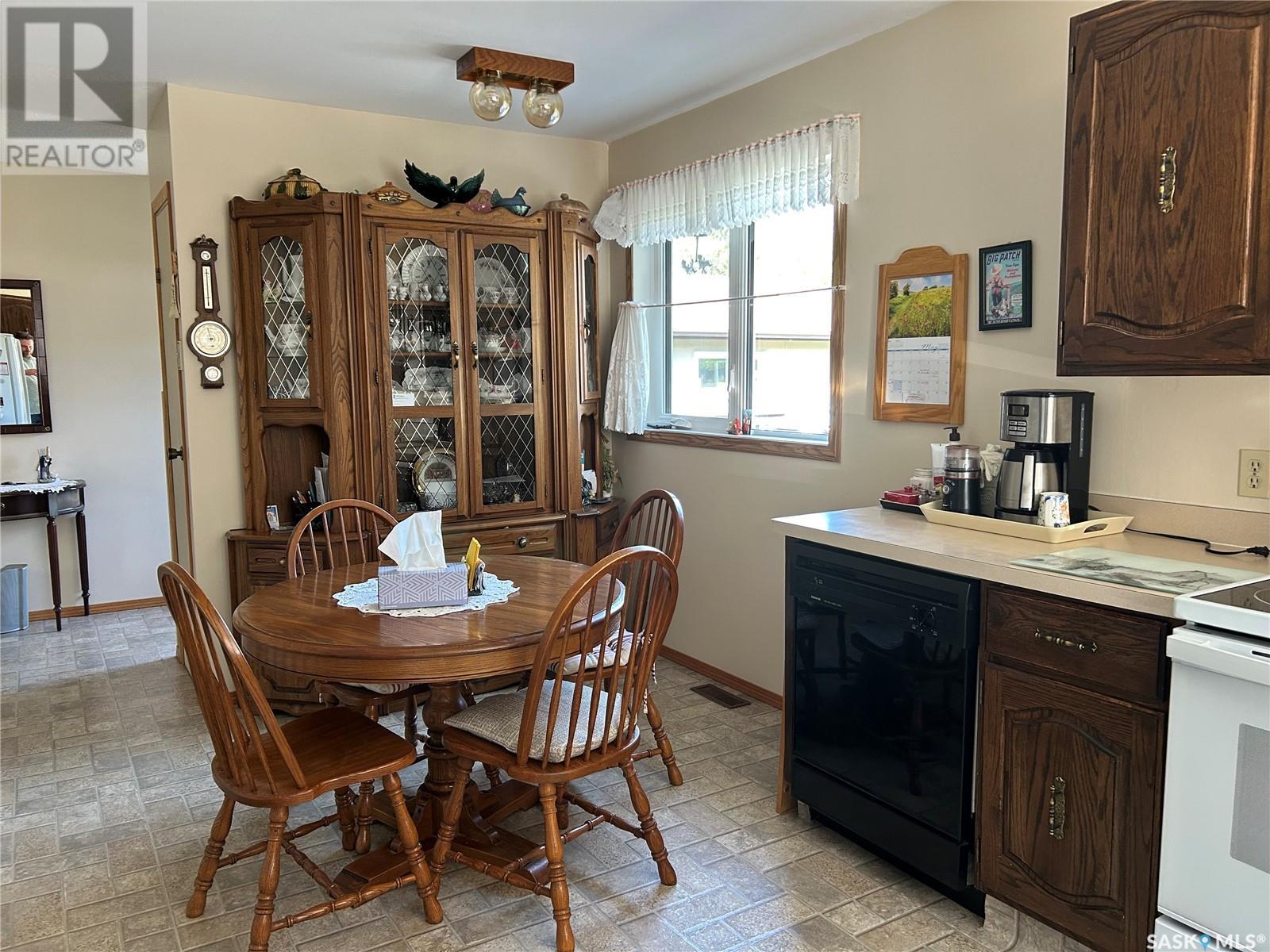 747 Golburn Crescent, Tisdale, Saskatchewan  S0E 1T0 - Photo 12 - SK008251