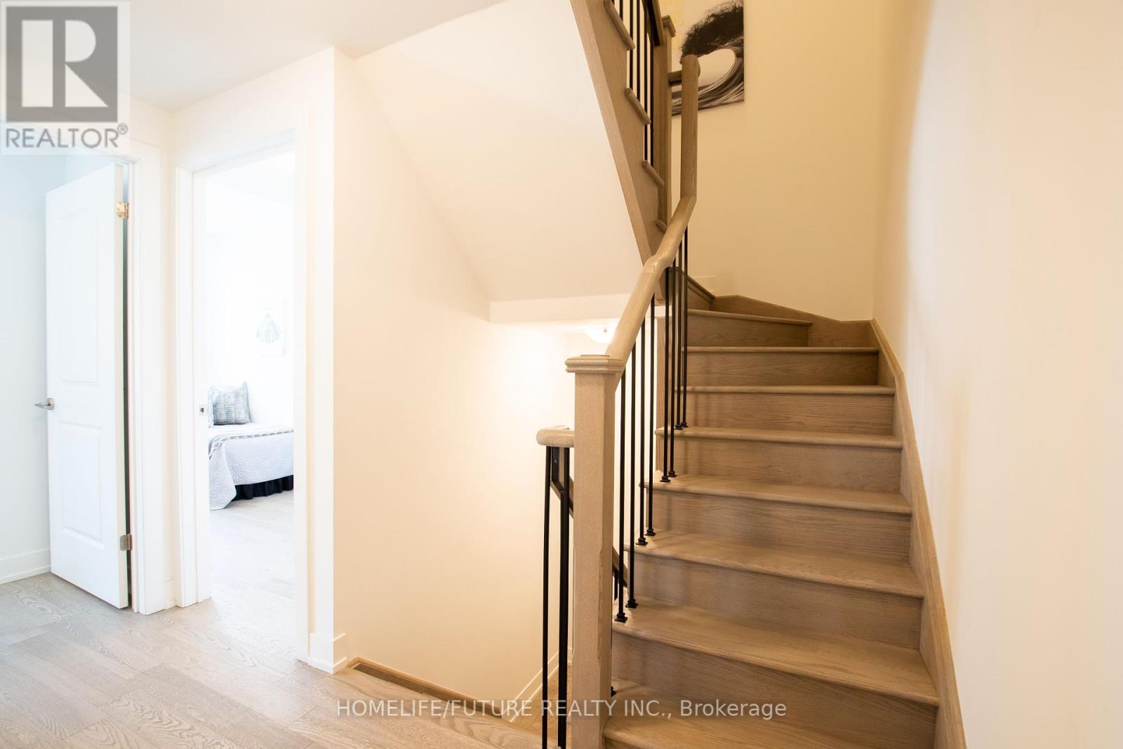 250 - 1075 Douglas Mccurdy Common, Mississauga, Ontario  L5G 0C6 - Photo 14 - W12197128