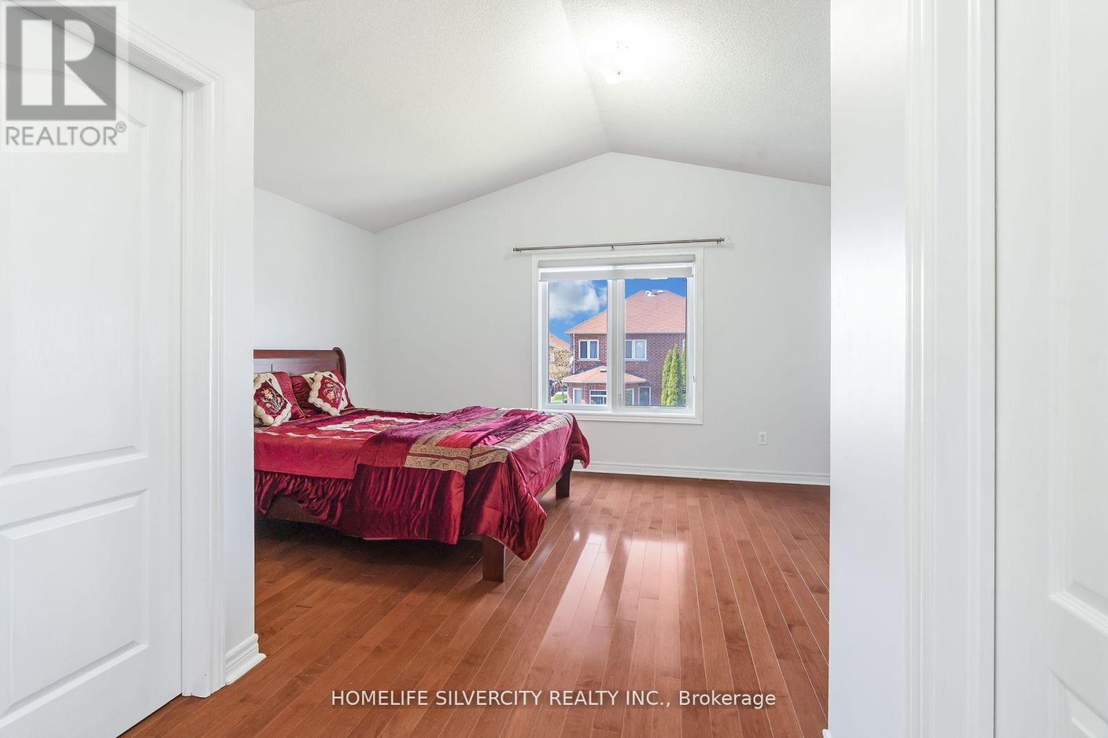 10 Rainy Dale Road, Brampton, Ontario  L6V 4S7 - Photo 19 - W12197143