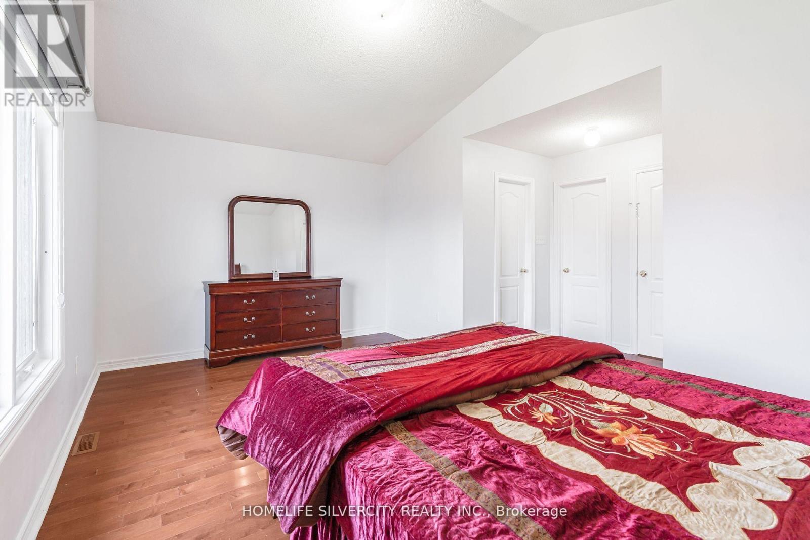 10 Rainy Dale Road, Brampton, Ontario  L6V 4S7 - Photo 21 - W12197143