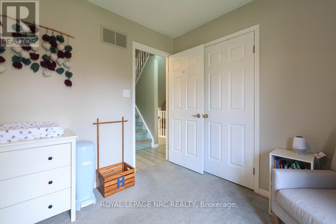 5130 Hawthorn Drive, Lincoln, Ontario  L3J 0J6 - Photo 16 - X12197155