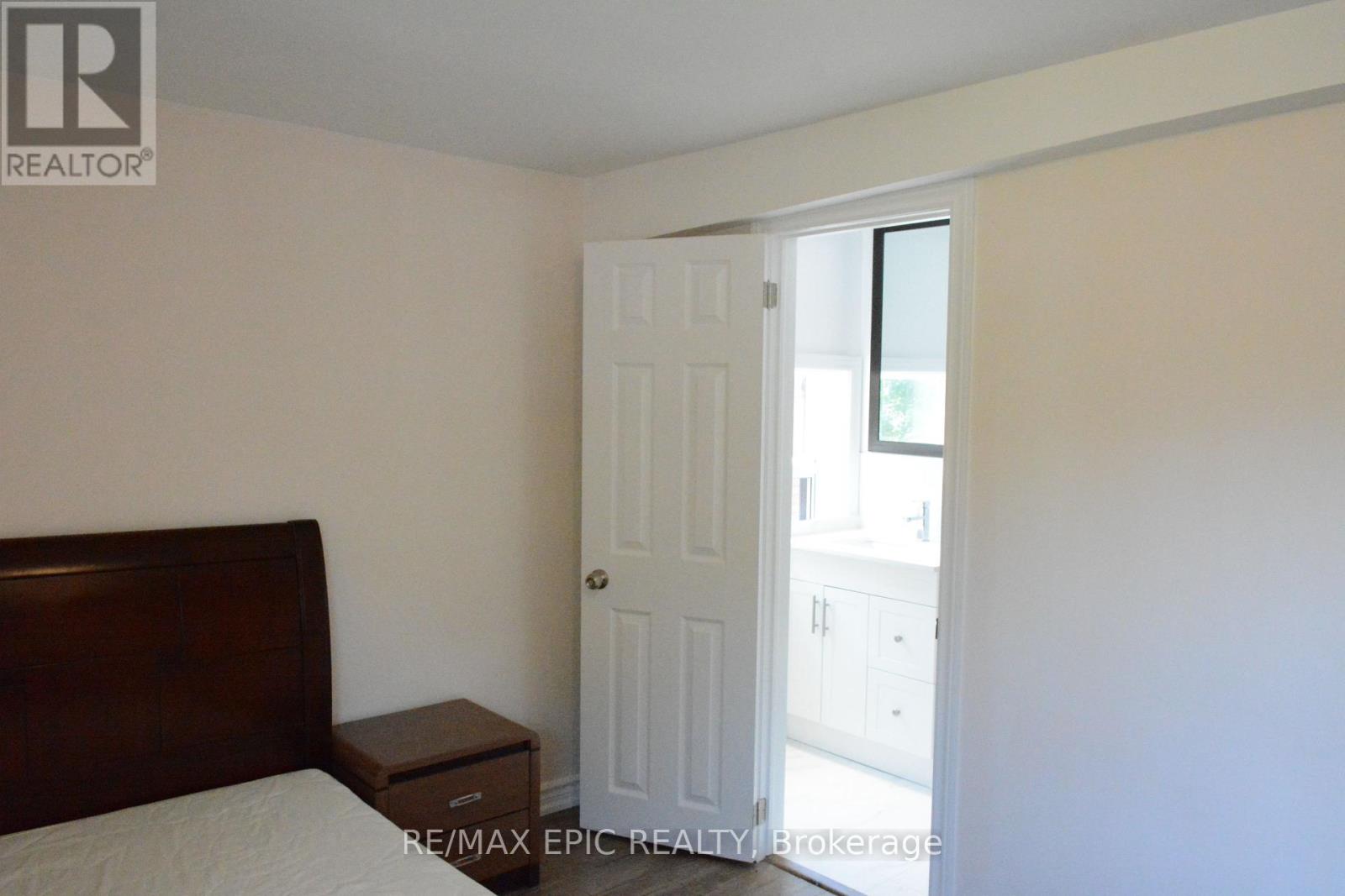 2nd Floor - 143 Markham Street, Toronto, Ontario  M6J 2G4 - Photo 10 - C12188028