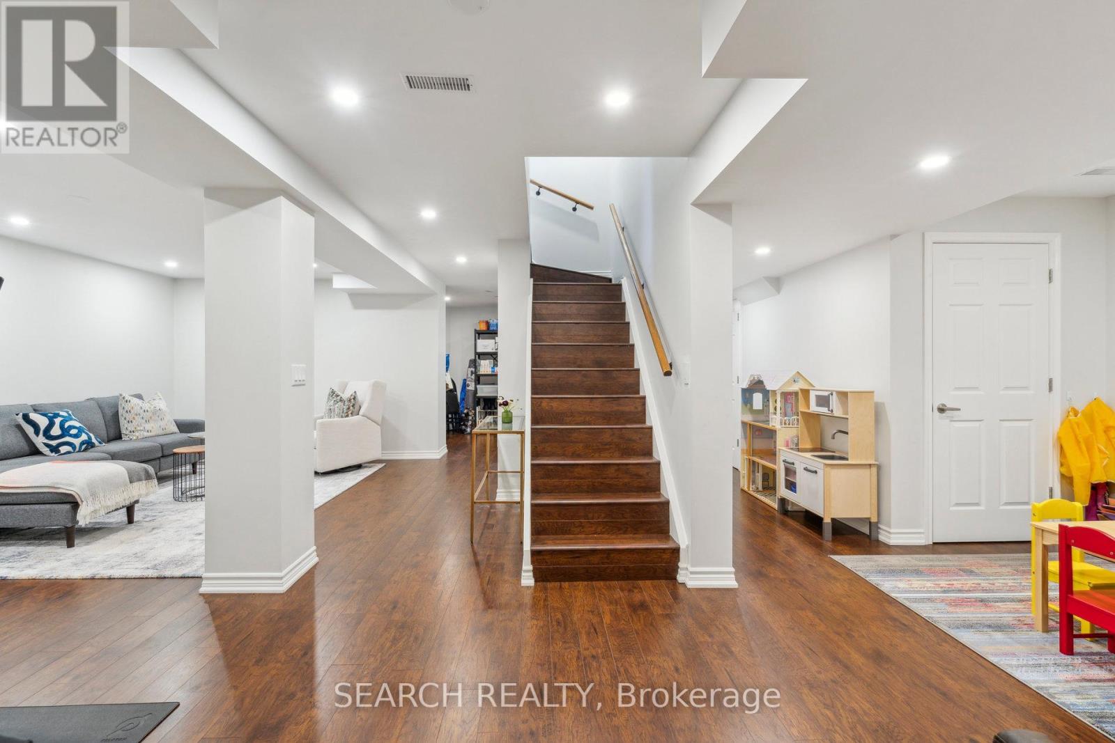 1150 Queen Street W, Mississauga, Ontario  L5H 4K2 - Photo 37 - W12196081