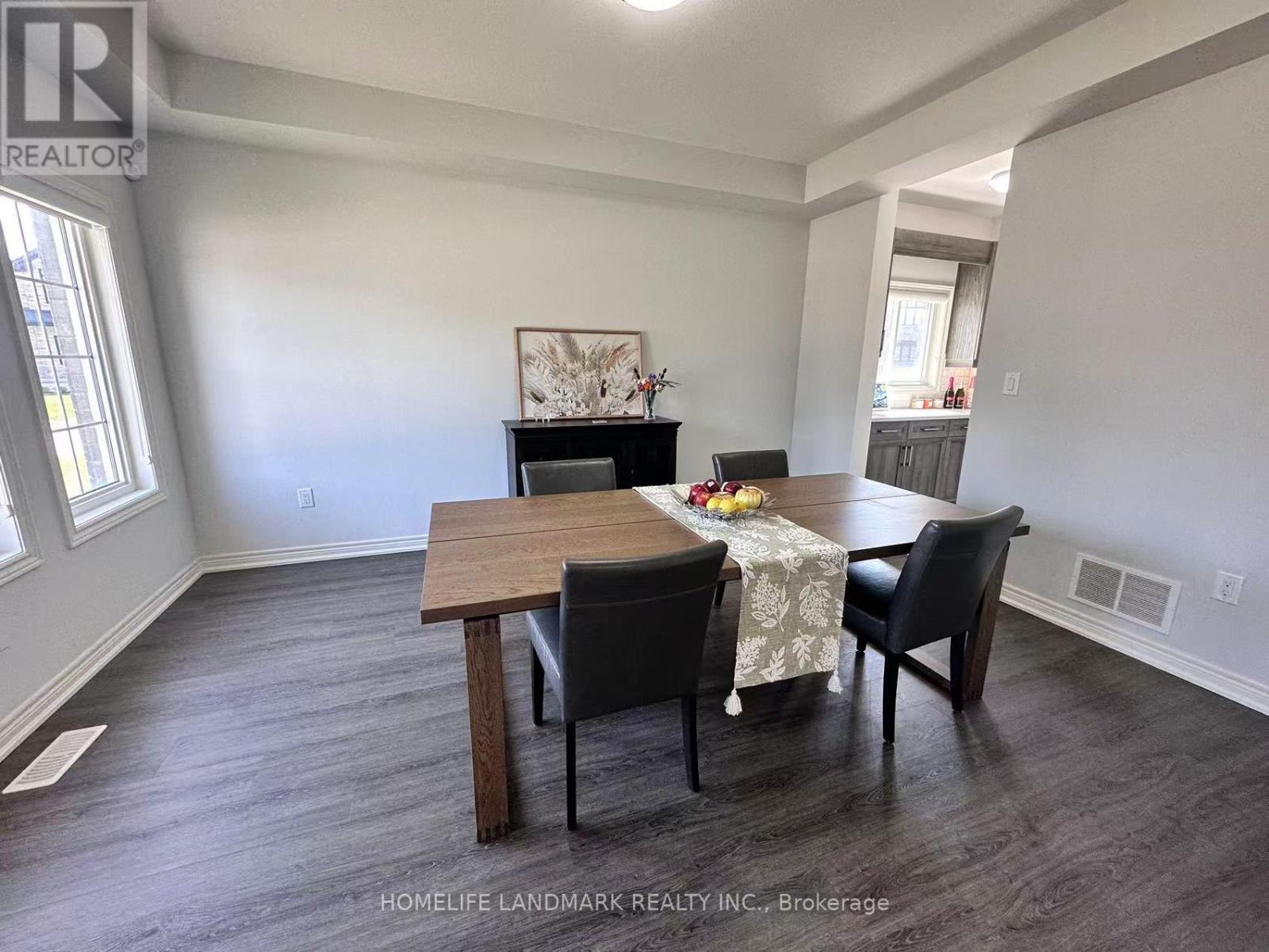 15 Ironwood Court, Thorold (Confederation Heights), Ontario  L2V 0J1 - Photo 5 - X12082630