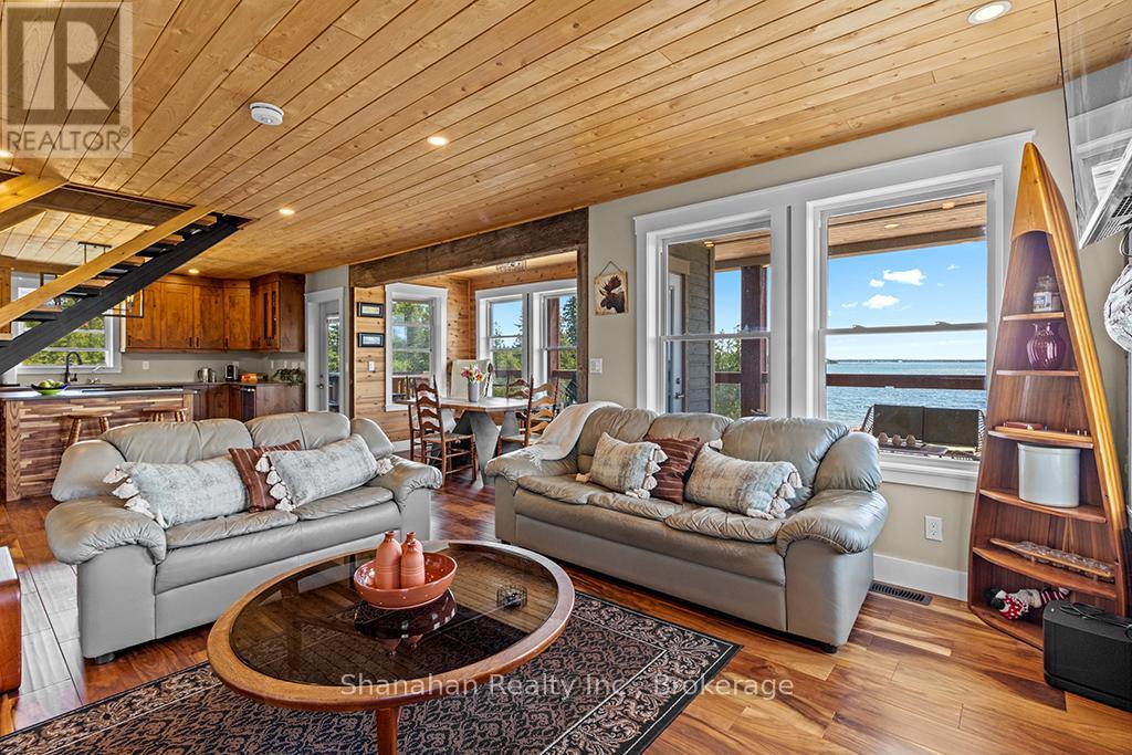 409 Eagle Road, Northern Bruce Peninsula, Ontario N0H 2R0 - Photo 16 - X12197181