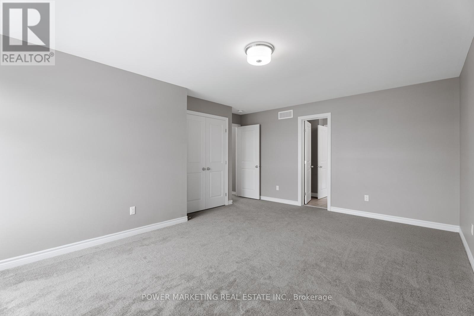 848 Snowdrop Crescent, Ottawa, Ontario  K1T 0X7 - Photo 27 - X12197185