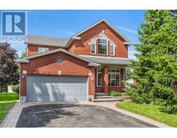17 SOLACE COURT, Ottawa, Ontario