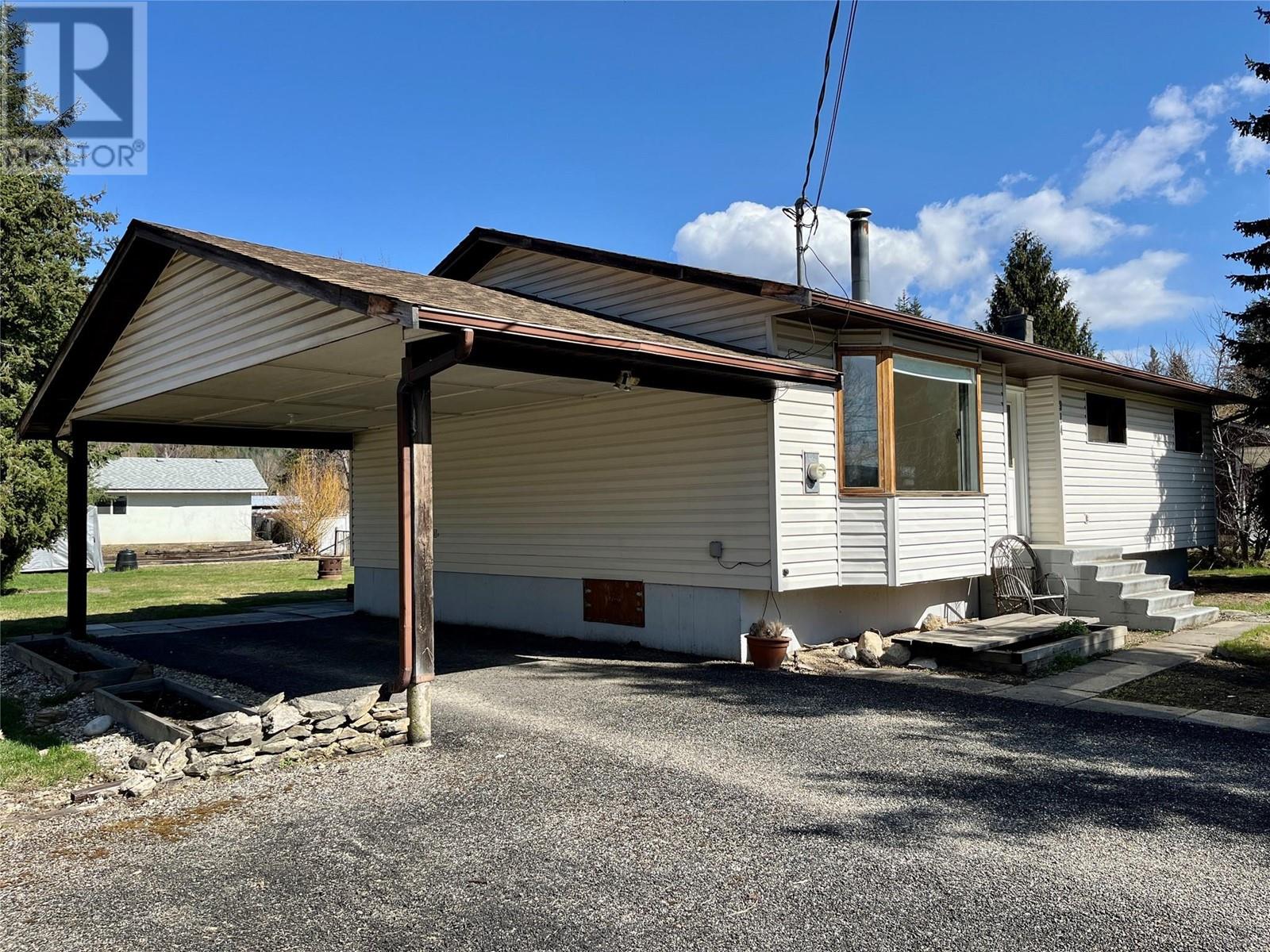 914 Rauma Crescent, Sicamous, British Columbia  V0E 2V0 - Photo 12 - 10342016