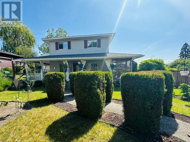 987 Garland Street, Kelowna, British Columbia  V1Y 3M9 - Photo 5 - 10340241