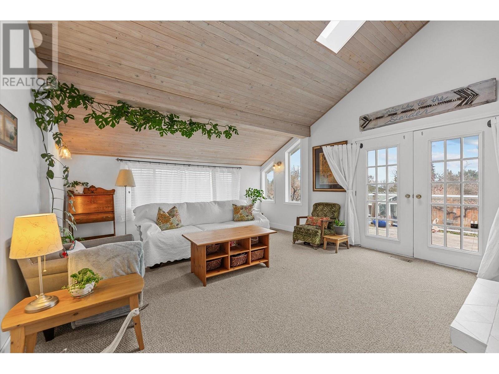 987 Garland Street, Kelowna, British Columbia  V1Y 3M9 - Photo 31 - 10340241