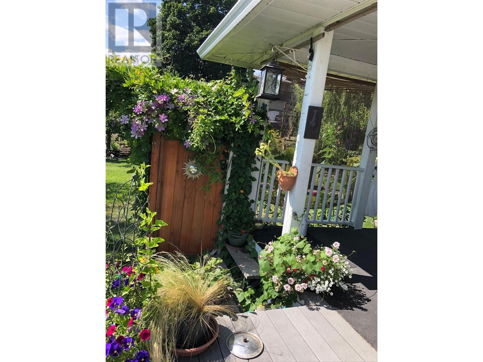 987 Garland Street, Kelowna, British Columbia  V1Y 3M9 - Photo 71 - 10340241