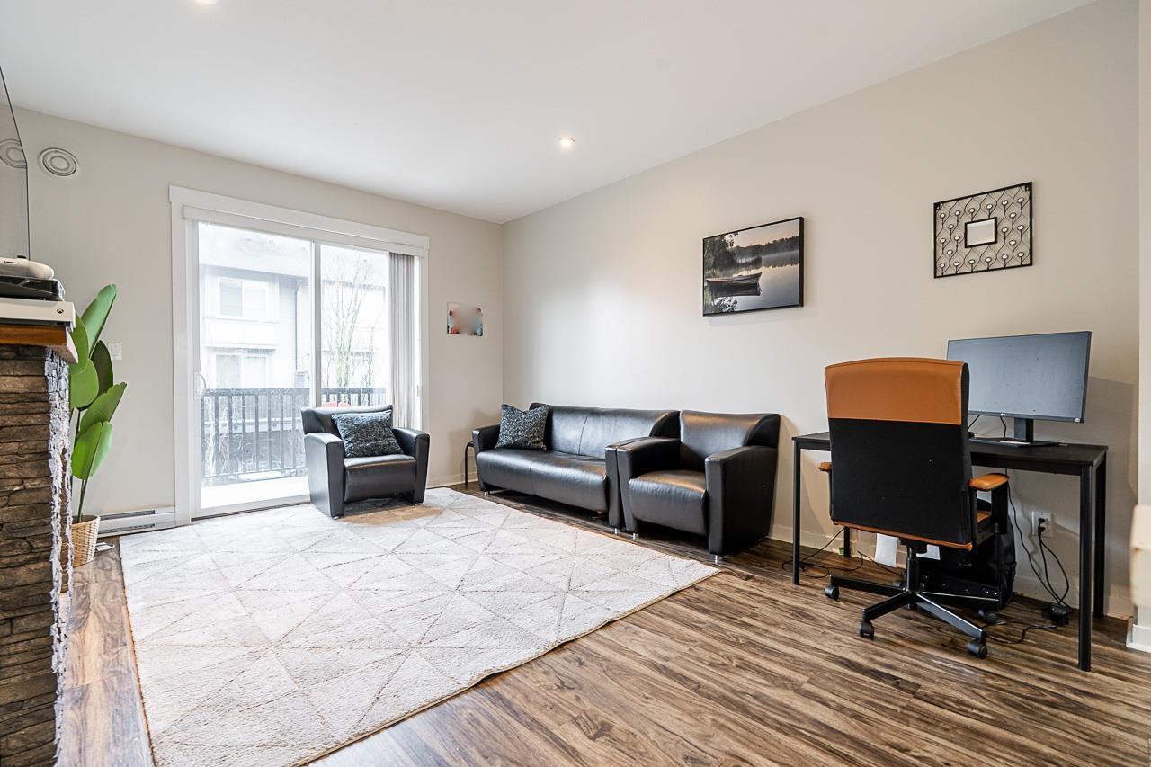 57 6450 187 Street, Surrey, British Columbia  V3S 2X4 - Photo 3 - R2993814