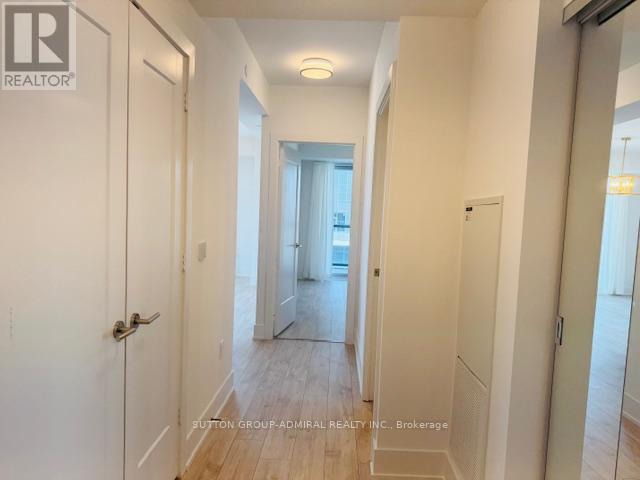 2904 - 10 Inn On The Park Drive, Toronto, Ontario  M3C 0P9 - Photo 12 - C12197209
