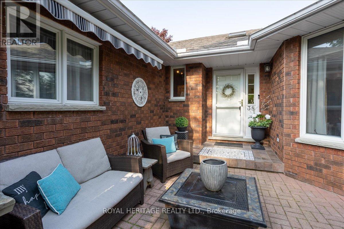 Property at 38 PATRICIA PLACE image 4