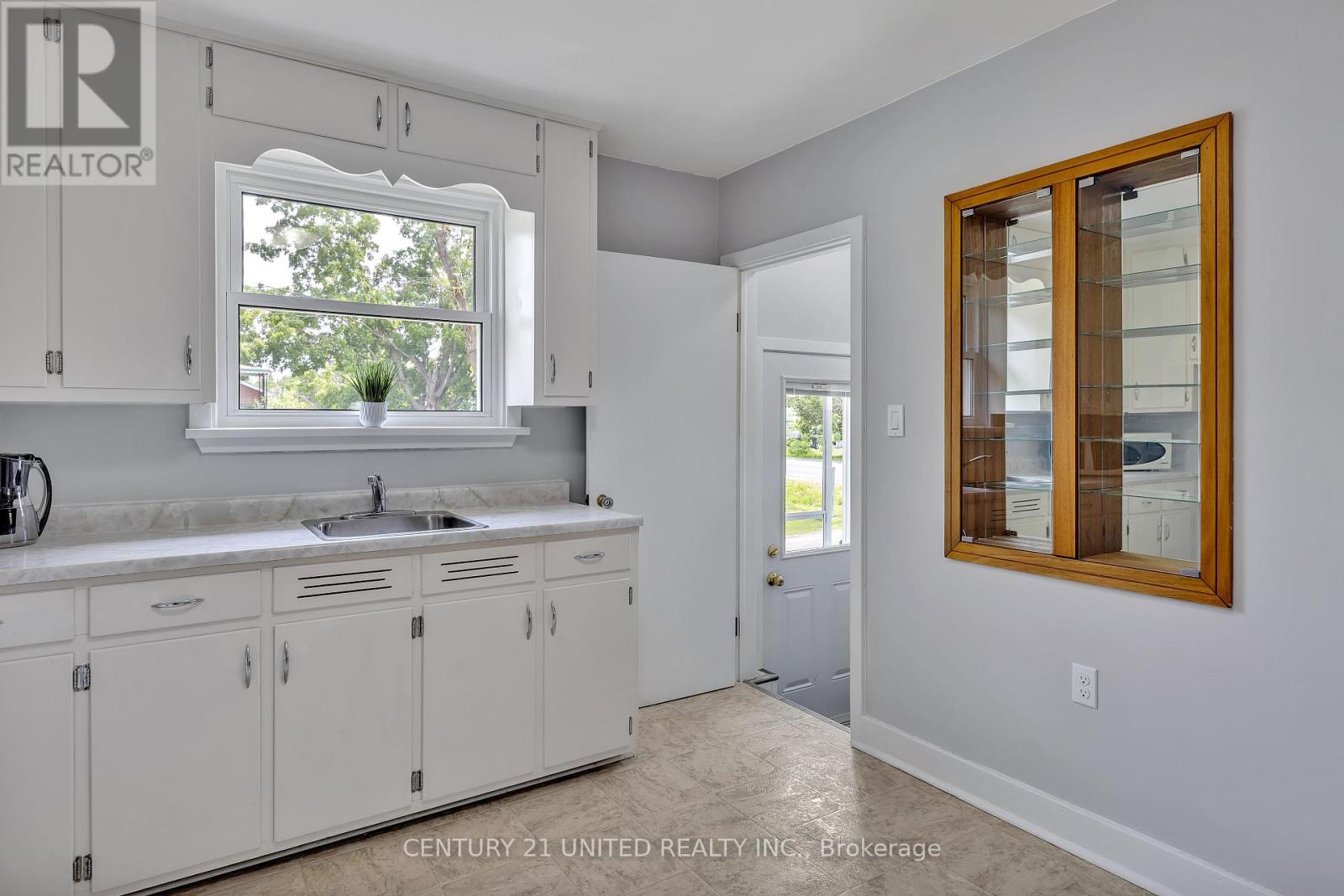 2737 Television Road, Douro-Dummer, Ontario  K9L 1E7 - Photo 13 - X12196331