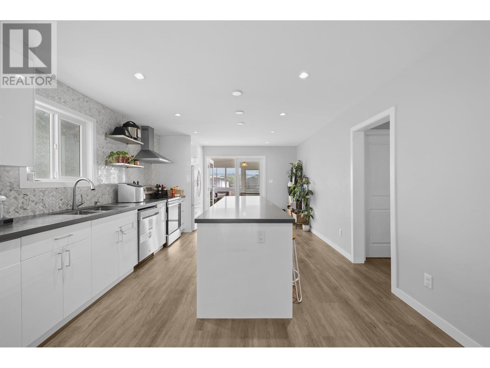3160 E 6th Avenue, Vancouver, British Columbia  V5M 1S5 - Photo 10 - R3011688
