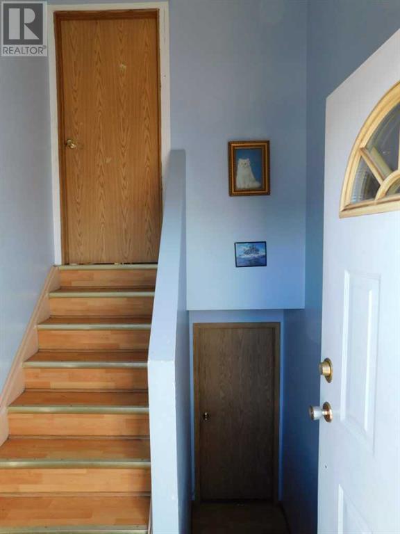 165 Upland Boulevard, Brooks, Alberta  T1R 0R1 - Photo 6 - A2201348