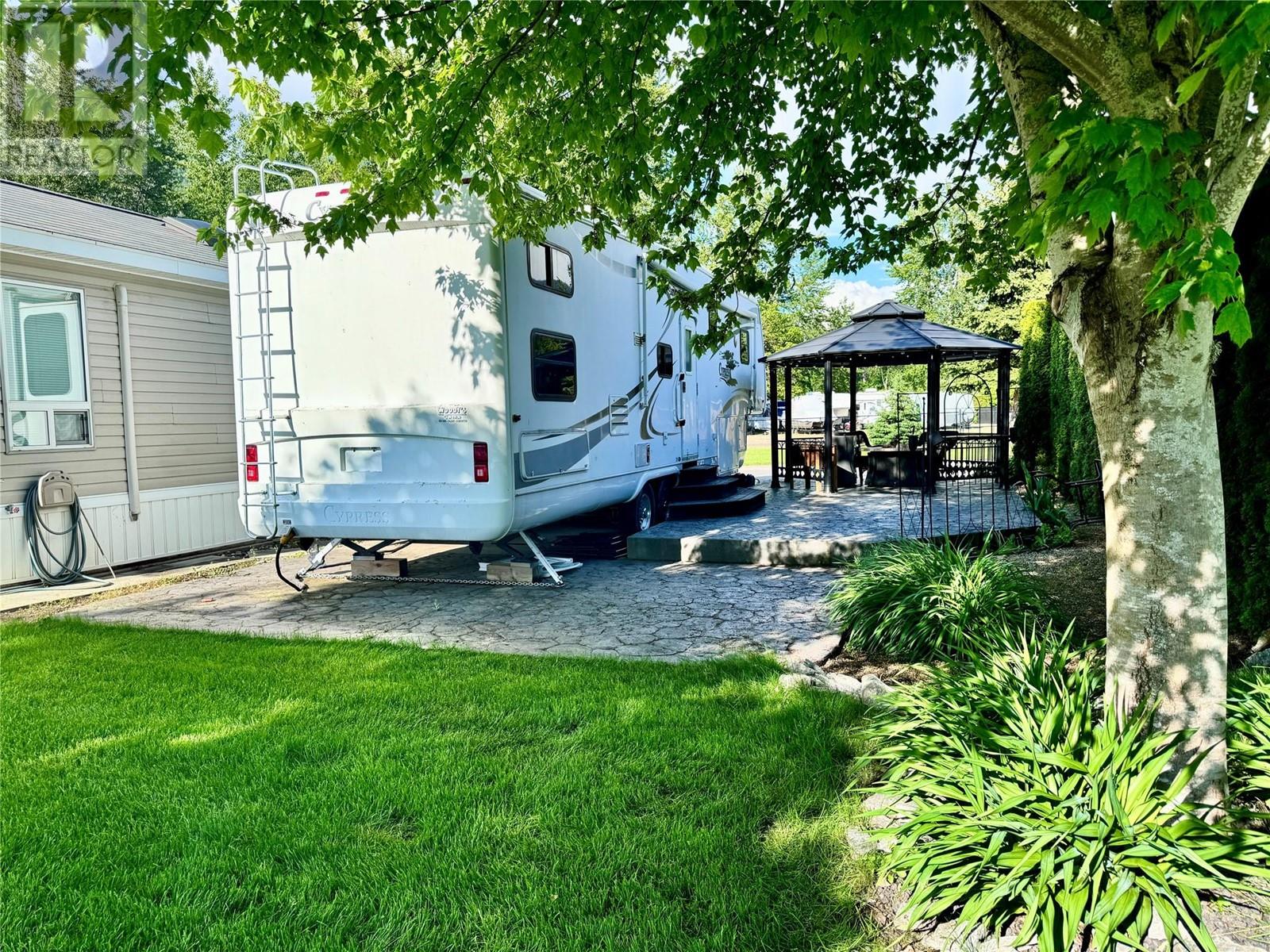 1455 Silver Sands Road Lot# 92, Sicamous, British Columbia  V0E 2V4 - Photo 14 - 10350219