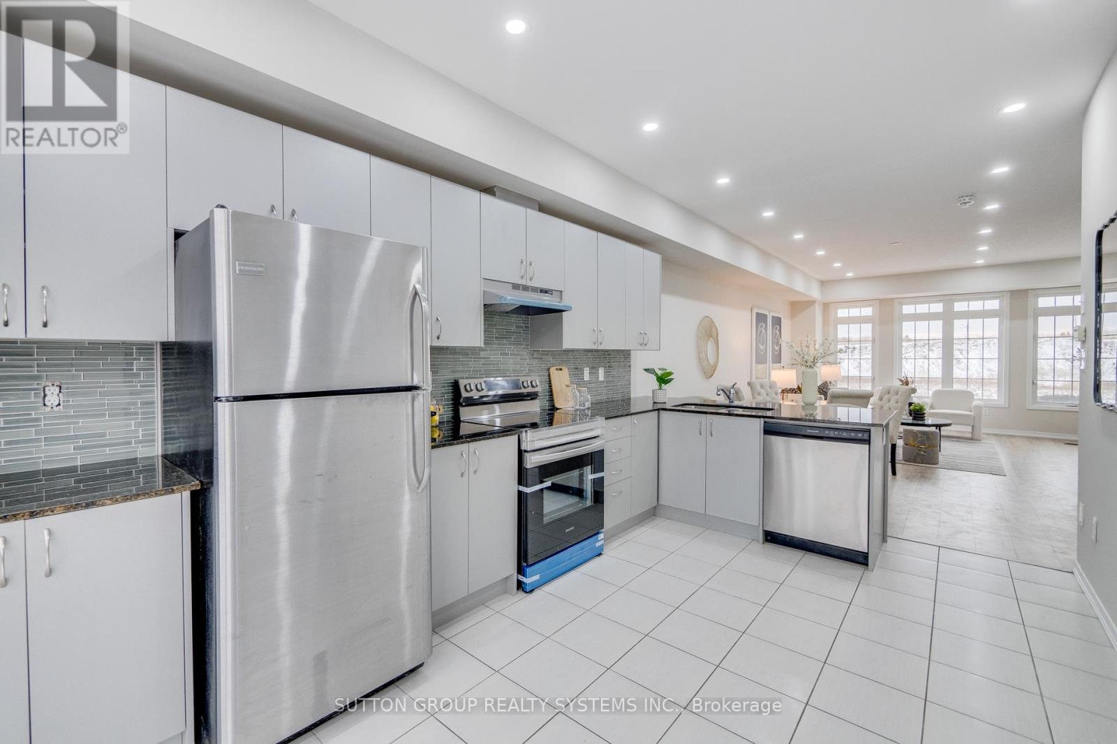 1373 Salem Road N, Ajax (Northeast Ajax), Ontario  L1Z 0R9 - Photo 23 - E12195323