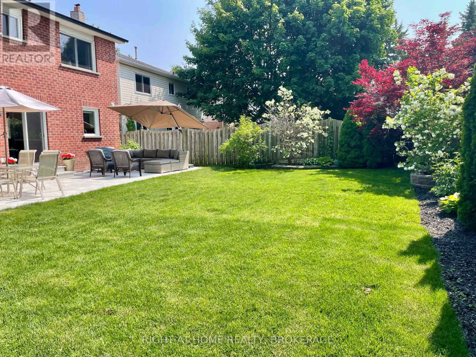 10 Ennisclare Place, Whitby, Ontario  L1R 1R9 - Photo 43 - E12167821