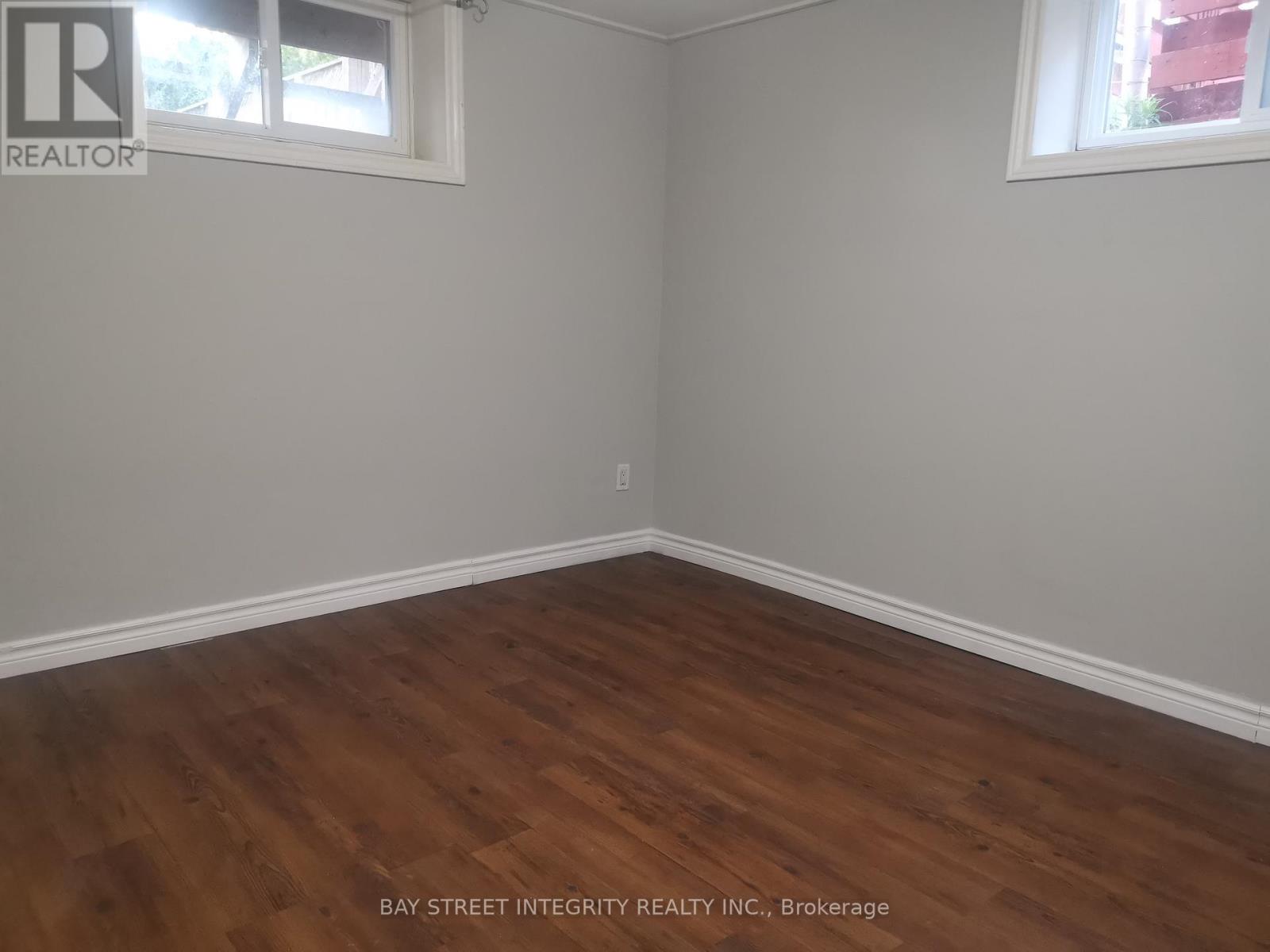 3527 Rexway Drive, Burlington (Roseland), Ontario  L7N 2L8 - Photo 22 - W12177572