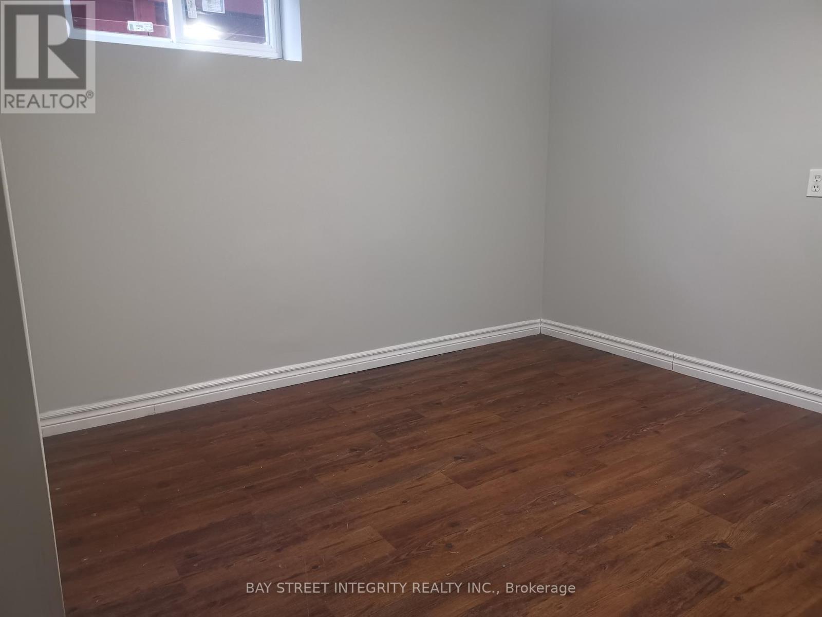 3527 Rexway Drive, Burlington (Roseland), Ontario  L7N 2L8 - Photo 21 - W12177572