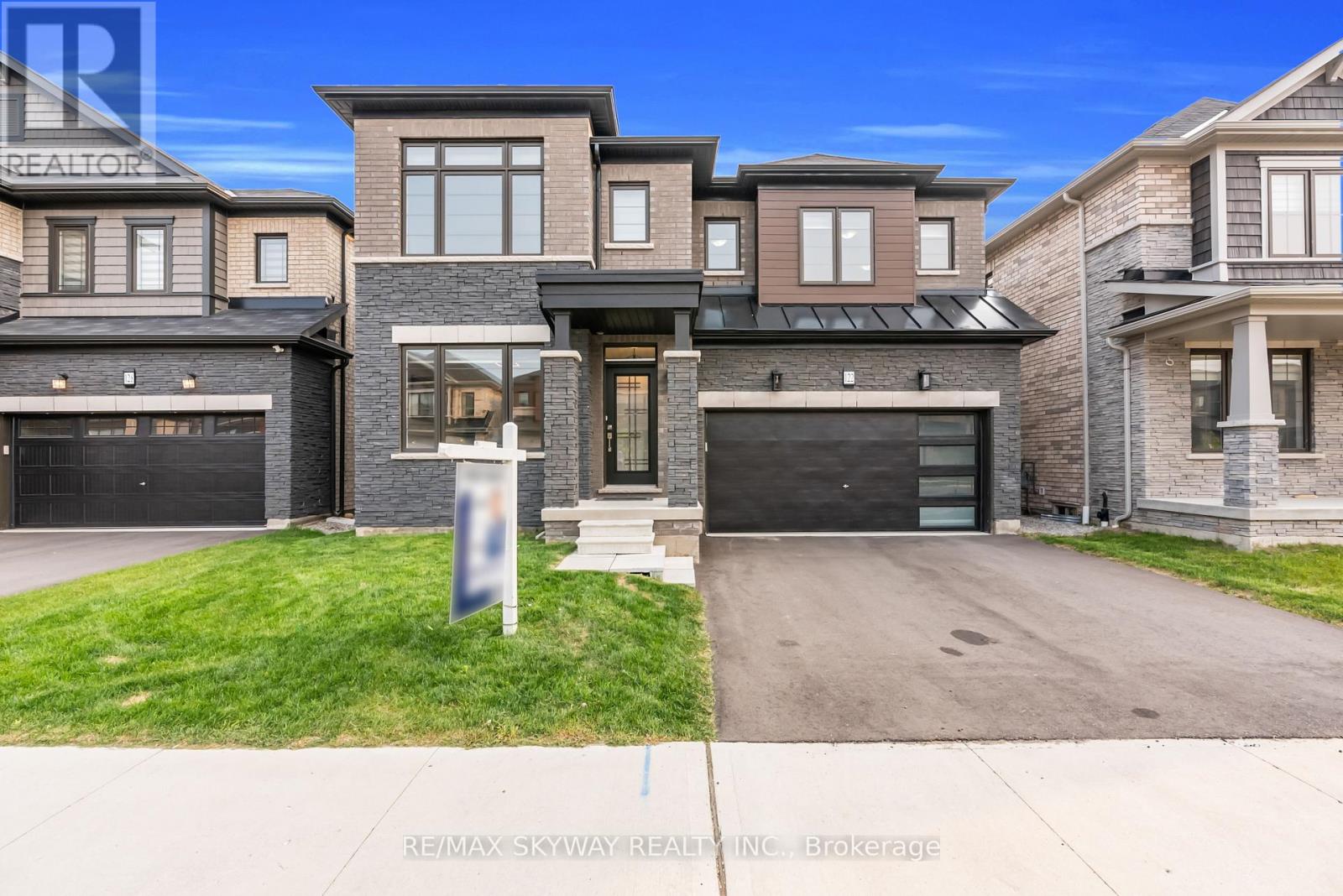 122 Eva Drive, Woolwich, Ontario  N0B 1M0 - Photo 1 - X12195896