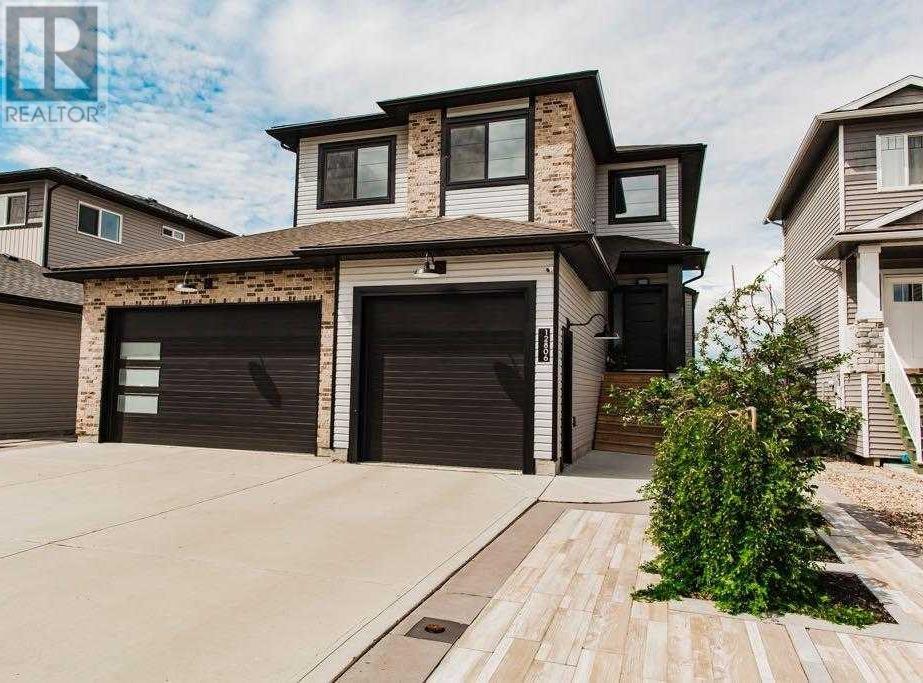 Property at 12806 Royal Boulevard image 1