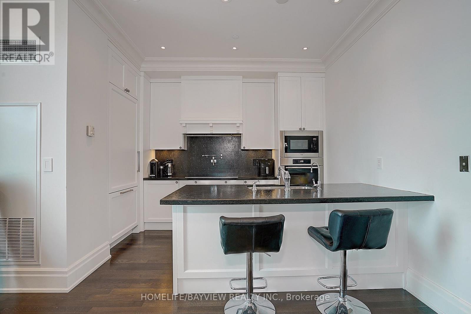 4503 - 311 Bay Street, Toronto, Ontario  M5H 4G5 - Photo 17 - C12190404