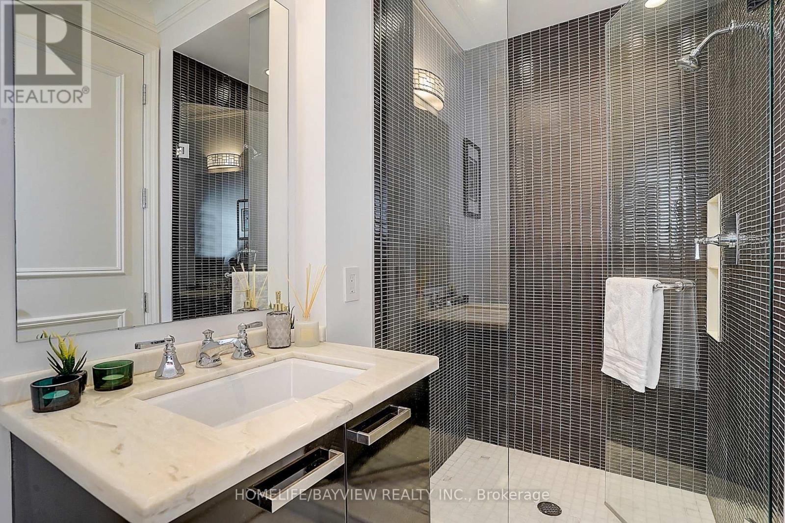 4503 - 311 Bay Street, Toronto, Ontario  M5H 4G5 - Photo 29 - C12190404