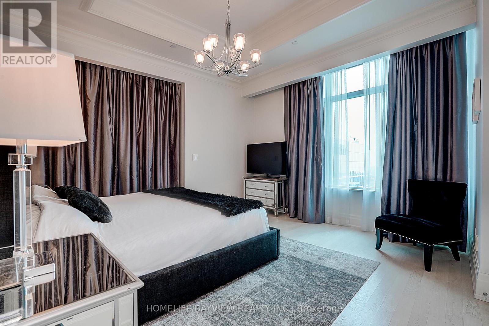 4503 - 311 Bay Street, Toronto, Ontario  M5H 4G5 - Photo 20 - C12190404