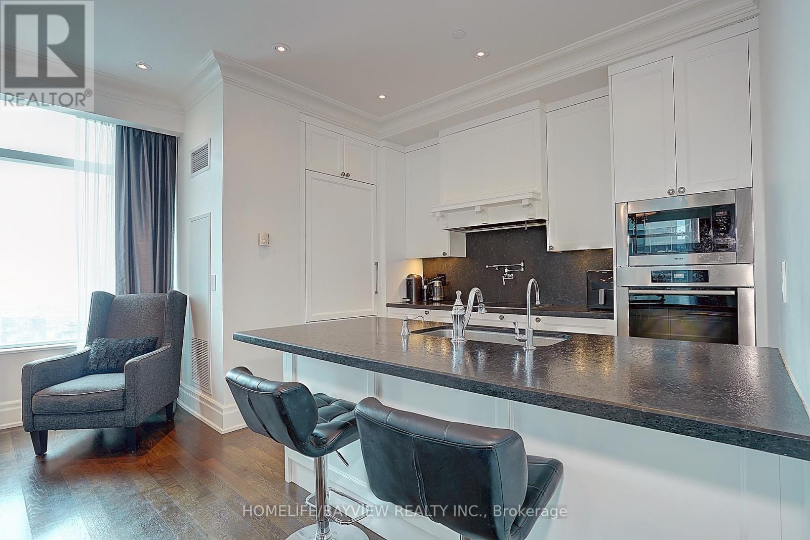 4503 - 311 Bay Street, Toronto, Ontario  M5H 4G5 - Photo 18 - C12190404