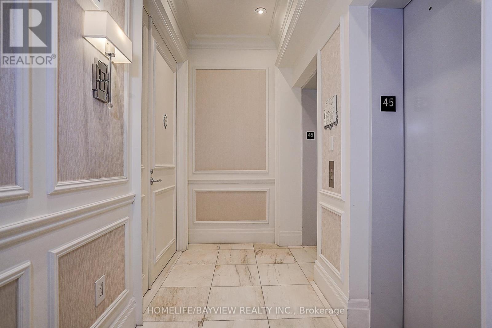 4503 - 311 Bay Street, Toronto, Ontario  M5H 4G5 - Photo 4 - C12190404