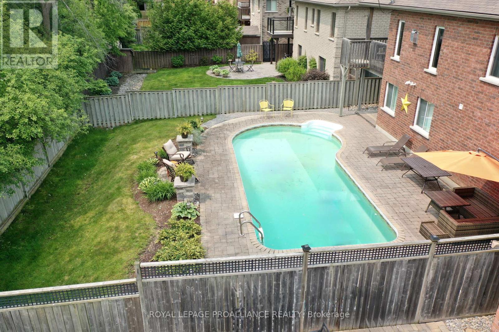 39 Mcdougall Drive, Belleville, Ontario  K8N 0M1 - Photo 2 - X11987560