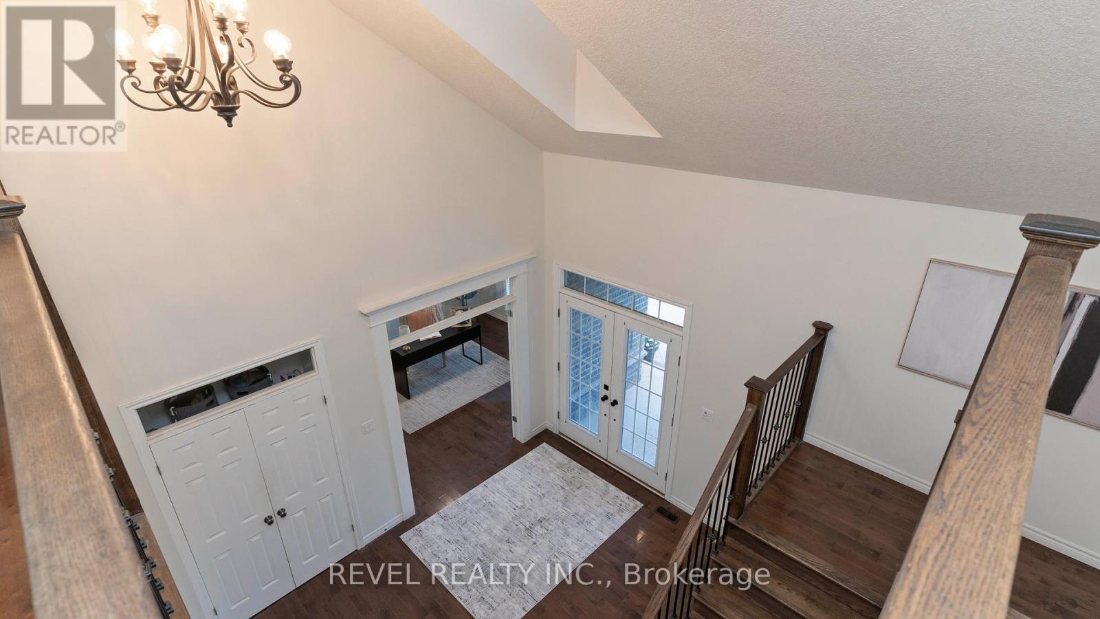 1520 Logans Trail, London South (South A), Ontario  N6K 0B3 - Photo 28 - X12197254