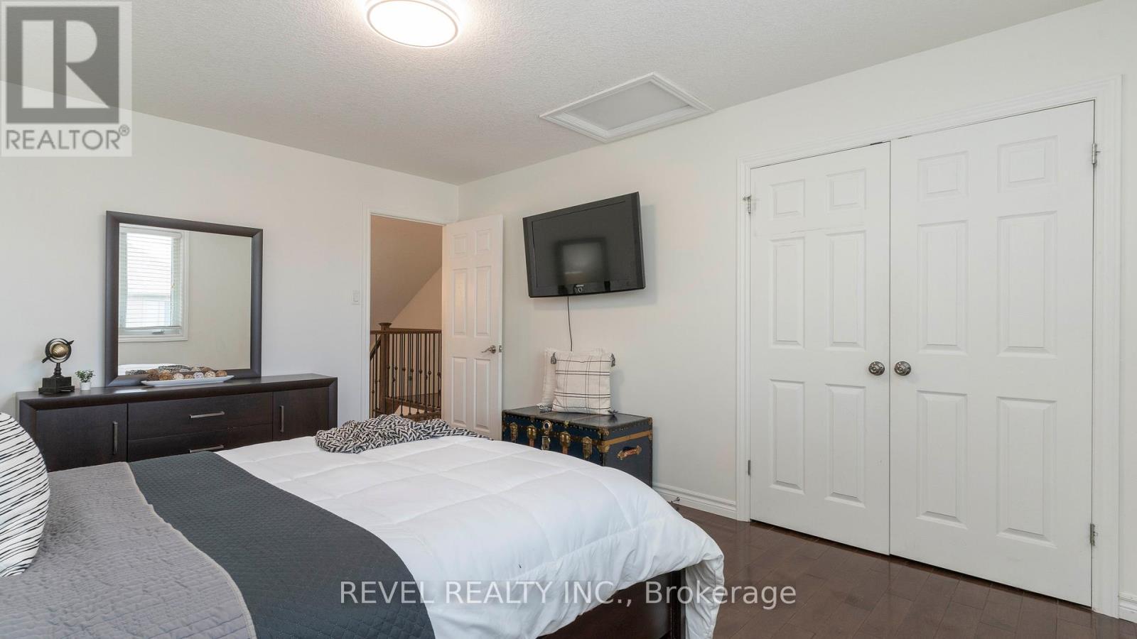 1520 Logans Trail, London South (South A), Ontario  N6K 0B3 - Photo 31 - X12197254