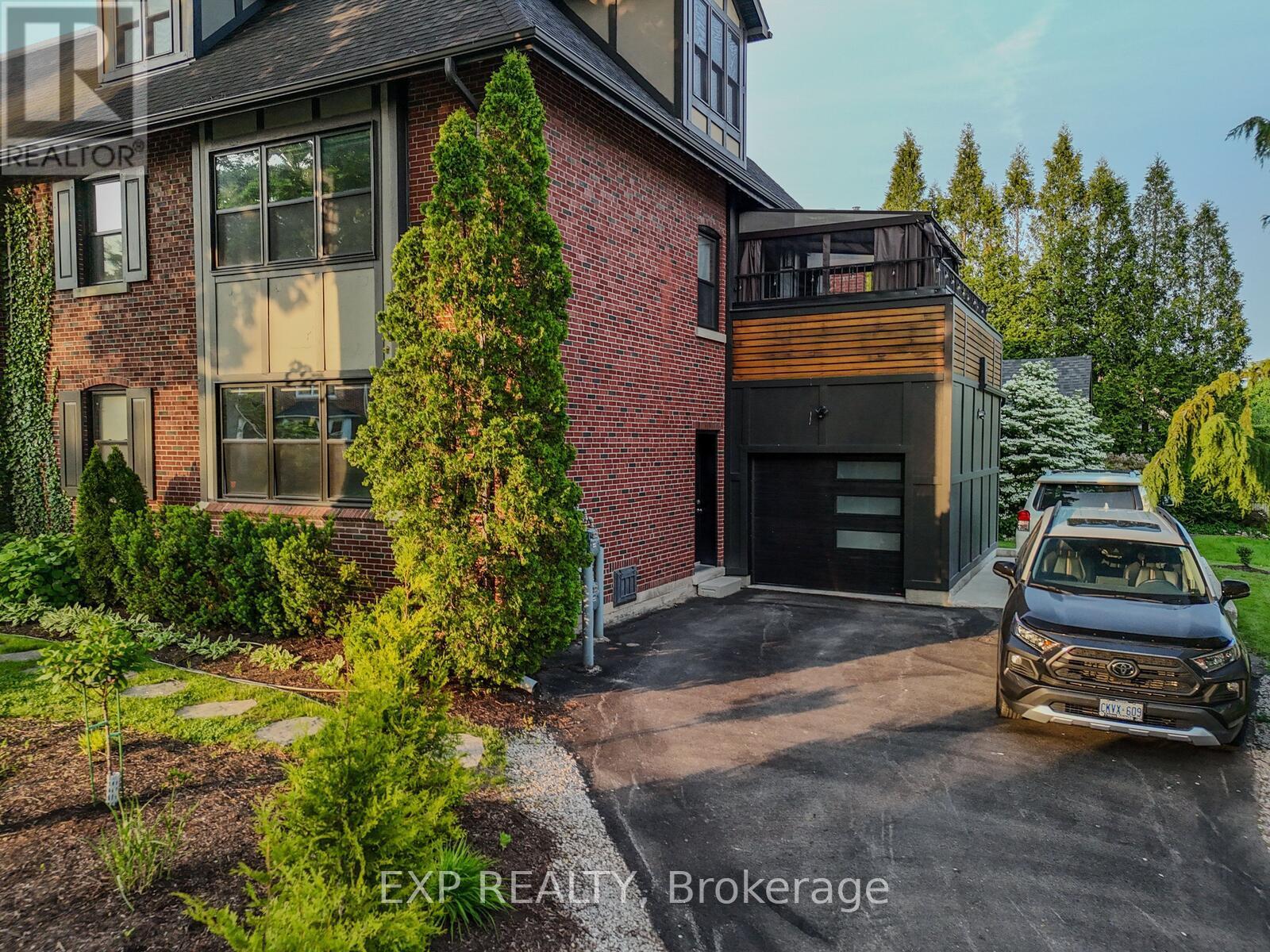 4 - 130 Windsor Crescent, London South, Ontario  N6C 1V8 - Photo 41 - X12197272
