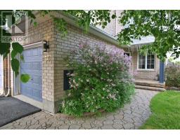 39 FOXDEN PLACE, Ottawa, Ontario