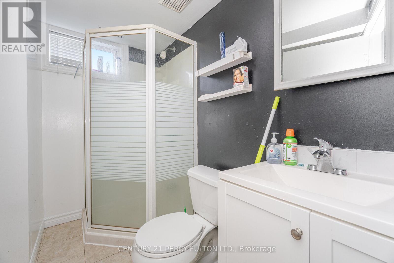 761 Krosno Boulevard, Pickering, Ontario  L1W 1G5 - Photo 33 - E12196844